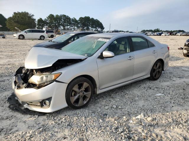 VIN 4T1BK1FK3EU027299 2014 Toyota Camry, SE no.1