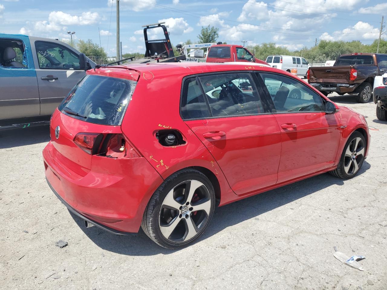 Lot #3020638926 2016 VOLKSWAGEN GTI S/SE