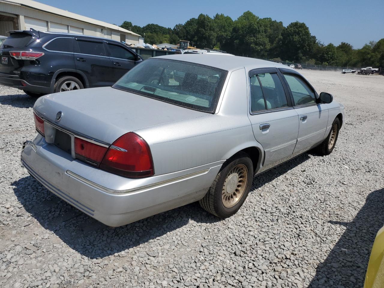 Lot #2972588905 2000 MERCURY GRAND MARQ