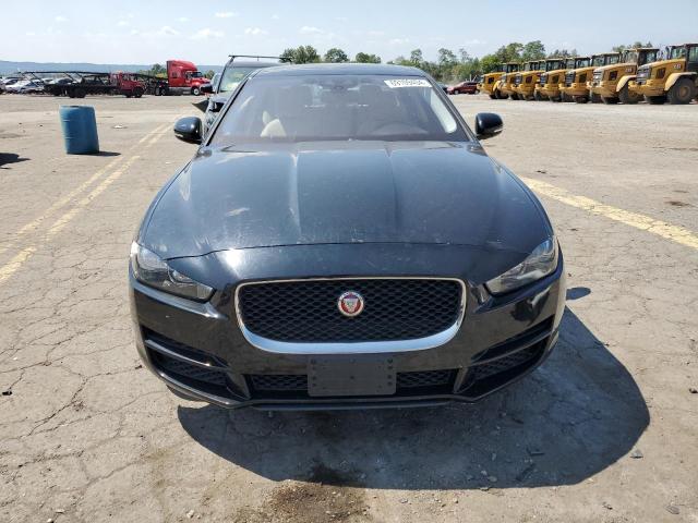 VIN SAJAS4BNXHCP15510 2017 Jaguar XE no.5