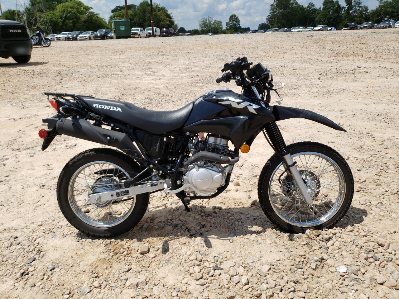 Honda XR150L 2023 XR150LE