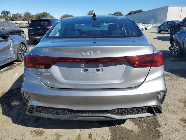 VIN 3KPF24AD2RE807296 2024 KIA FORTE no.6