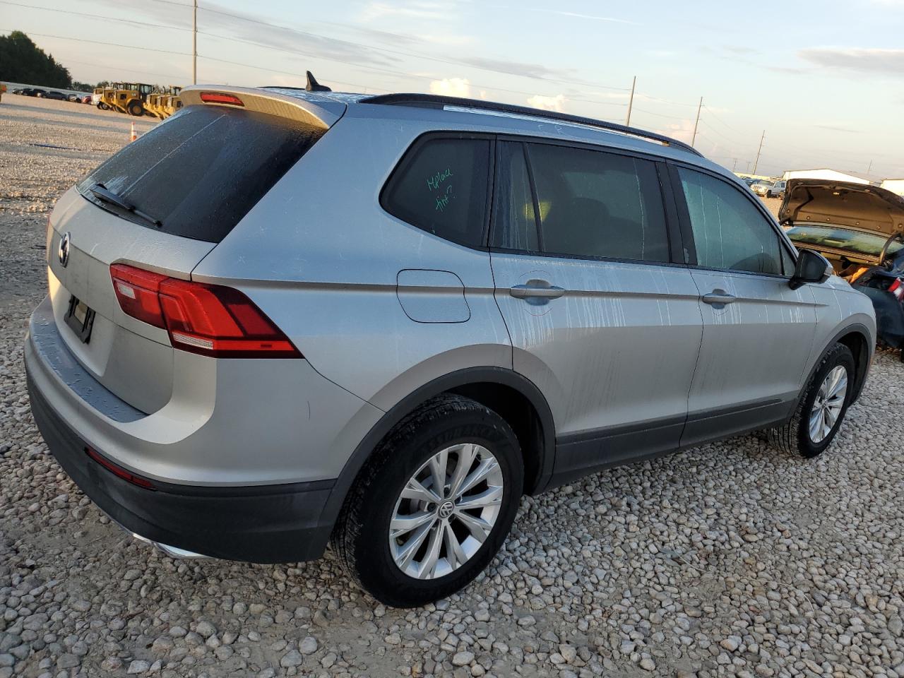 Lot #2898234451 2020 VOLKSWAGEN TIGUAN S