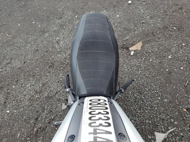 2016 YAMAHA XSR900 60T - JYARN47E8GA000992