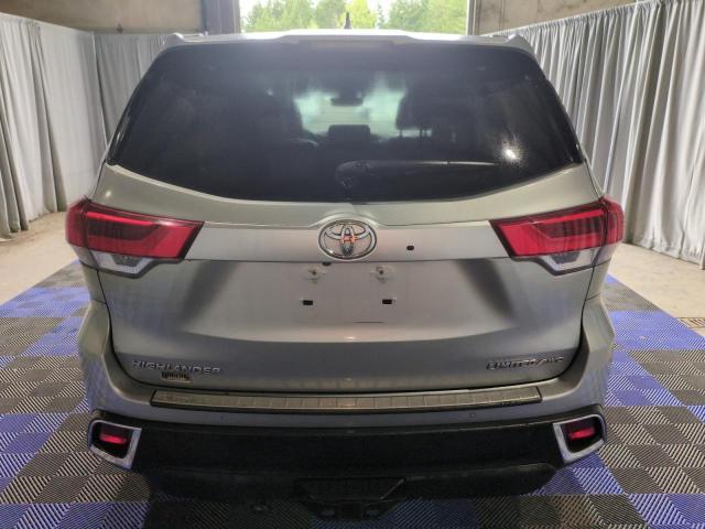 VIN 5TDDZRFH5JS815754 2018 Toyota Highlander, Limited no.6