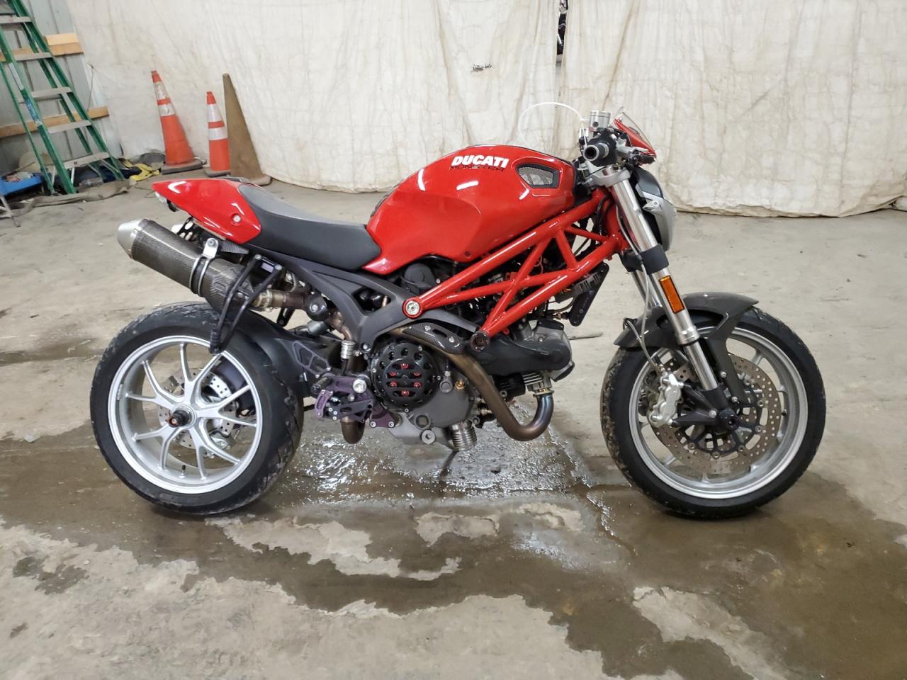 Ducati Monster 2009 