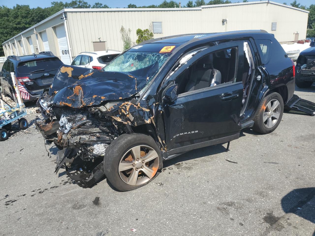  Salvage Jeep Compass