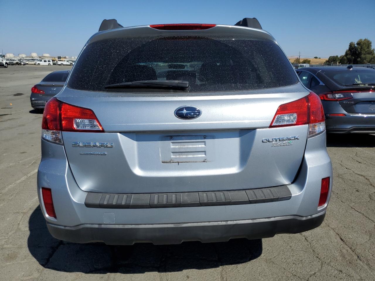 Lot #2823297955 2013 SUBARU OUTBACK 2.