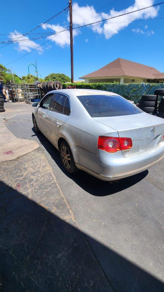 Lot #2807399975 2006 VOLKSWAGEN JETTA 2.5