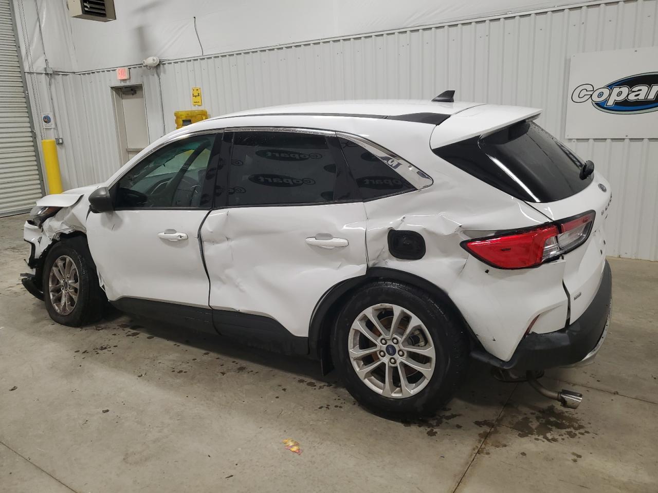 Lot #2804447400 2022 FORD ESCAPE SE