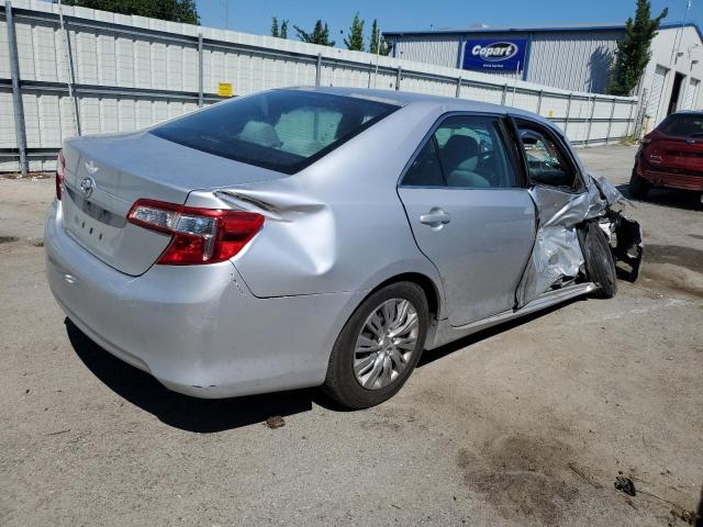 Vin: 4t1bf1fk6cu526888, lot: 68089764, toyota camry base 20123