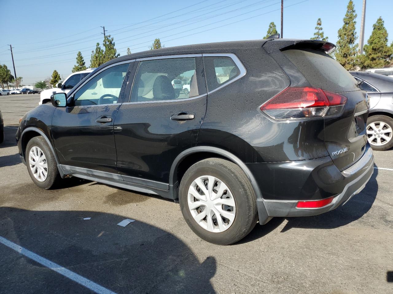 Lot #2776563016 2018 NISSAN ROGUE S