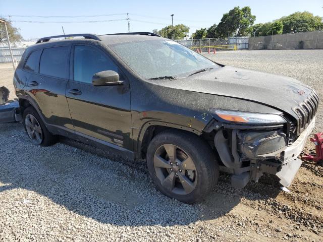 VIN 1C4PJLCS3GW369209 2016 Jeep Cherokee, Latitude no.4