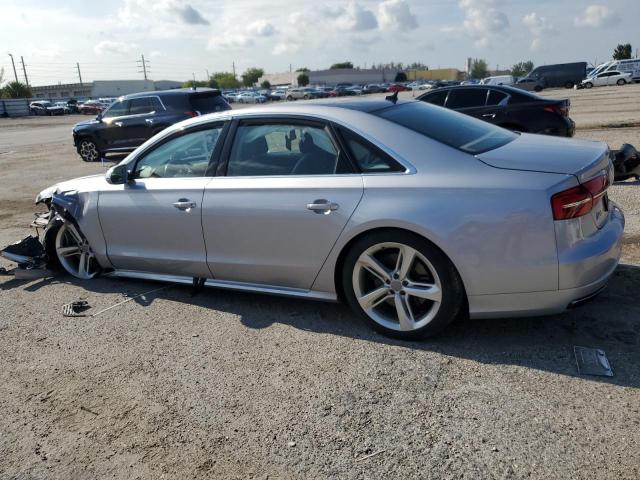 VIN WAU44AFD7JN000858 2018 Audi A8, L Quattro no.2