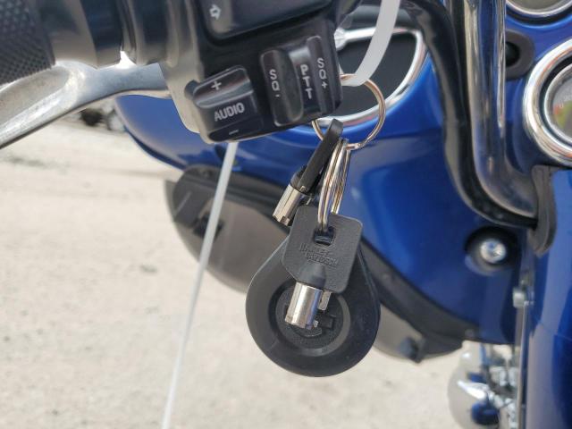 2009 HARLEY-DAVIDSON FLHTCU 1HD1FC4119Y621137