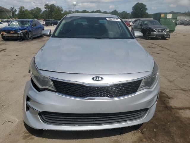 VIN 5XXGT4L36HG131558 2017 KIA Optima, LX no.5