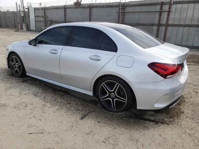 VIN WDD3G4EB6KW012458 2019 MERCEDES-BENZ A-CLASS no.2