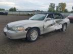 LINCOLN TOWN CAR U photo