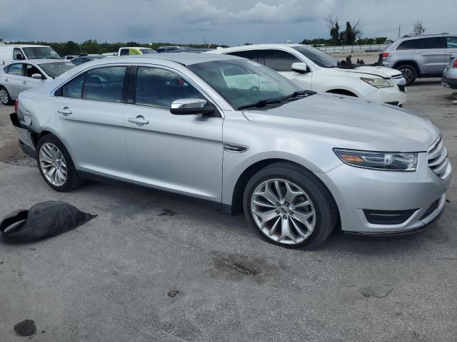 2017 FORD TAURUS LIM - 1FAHP2F82HG104411