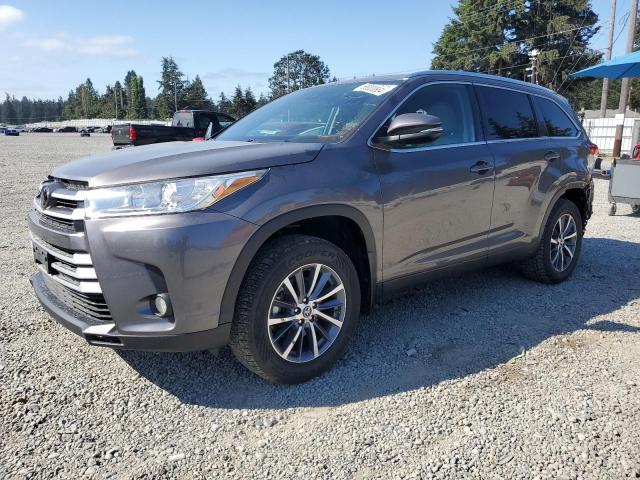 VIN 5TDJZRFH9KS596477 2019 Toyota Highlander, SE no.1