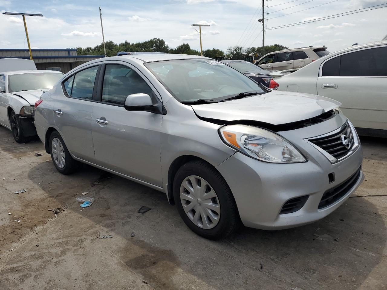 Lot #2773992506 2013 NISSAN VERSA S