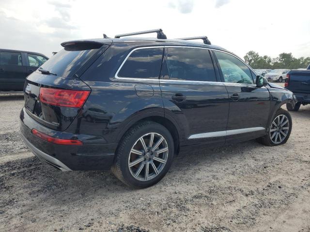 VIN WA1LHAF77KD043305 2019 Audi Q7, Premium Plus no.3