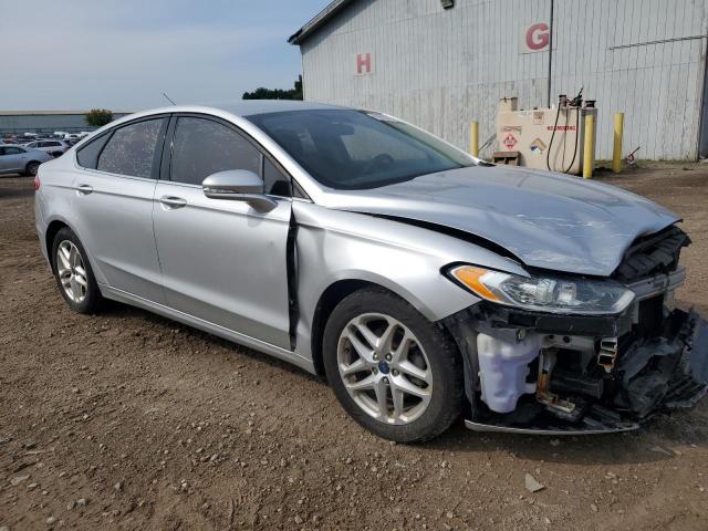 VIN 1FA6P0H76E5399665 2014 Ford Fusion, SE no.4