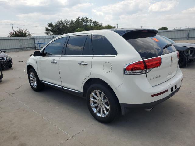 VIN 2LMDJ6JK7DBL05839 2013 Lincoln MKX no.2