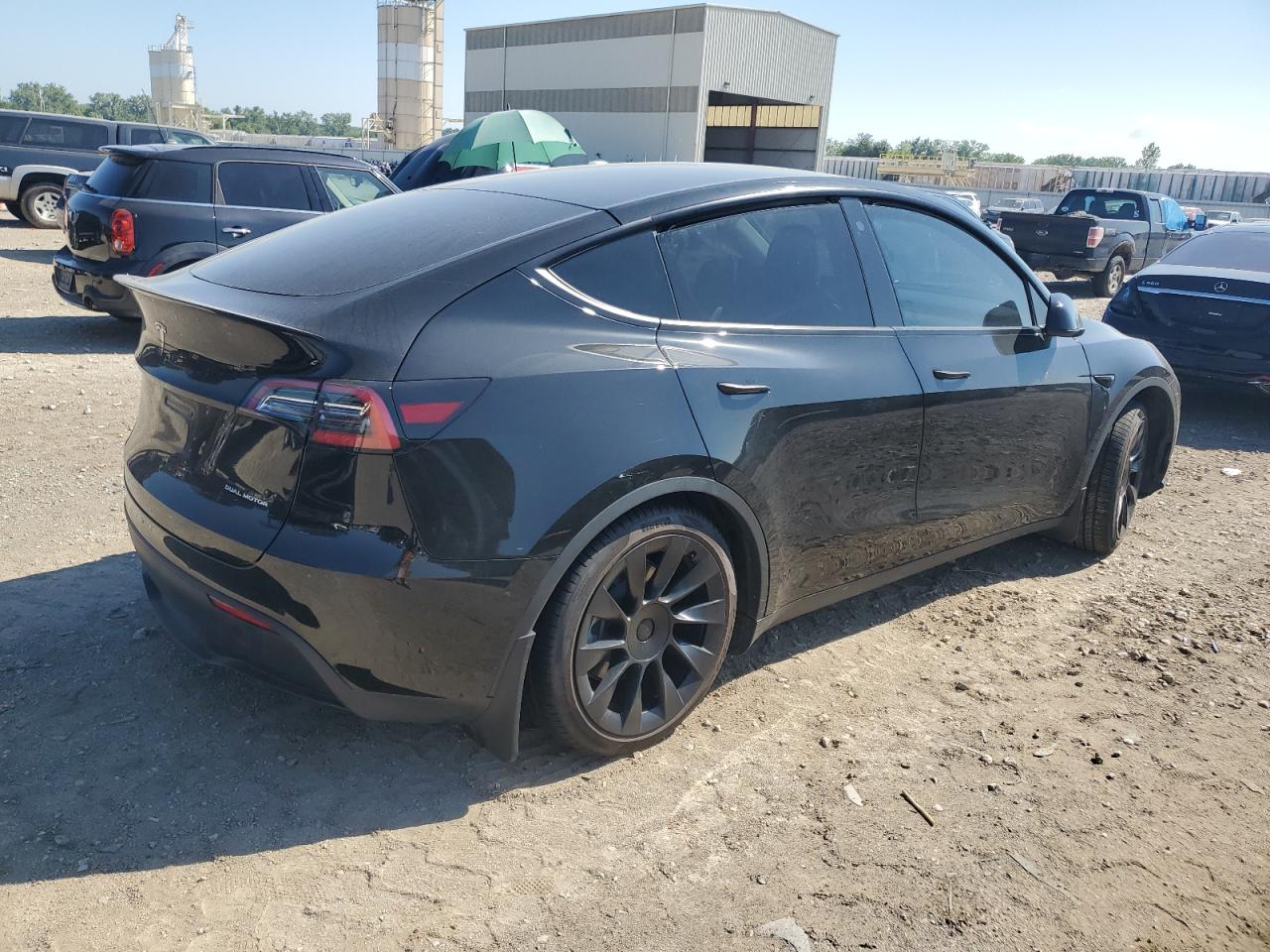 Lot #2935435309 2021 TESLA MODEL Y