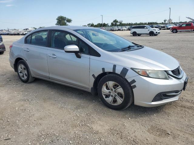 VIN 19XFB2F55FE045583 2015 Honda Civic, LX no.4