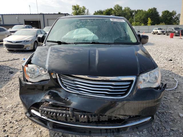 2015 CHRYSLER TOWN & COU - 2C4RC1BG2FR755518