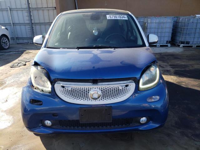 VIN WMEFJ5DA0GK049030 2016 Smart Fortwo no.5