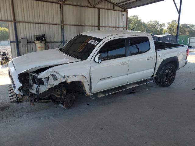 VIN 5TFAX5GN6JX127469 2018 Toyota Tacoma, Double Cab no.1