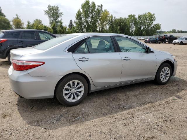 VIN 4T1BF1FK4FU998494 2015 Toyota Camry, LE no.3