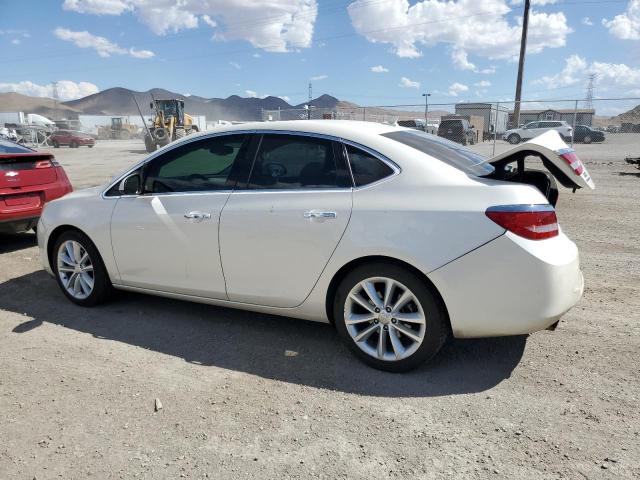 VIN 1G4PP5SK9D4255228 2013 Buick Verano no.2