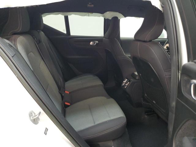 2023 VOLVO XC40 CORE - YV4L12UK3P2053594