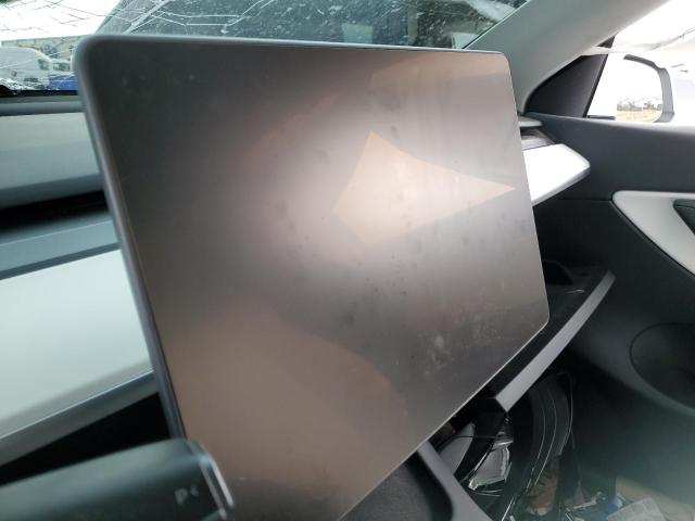 2021 TESLA MODEL Y - 5YJYGDEF1MF266895