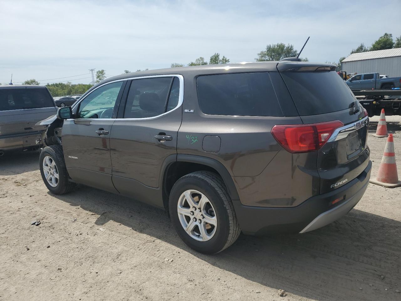 Lot #2947536746 2019 GMC ACADIA SLE