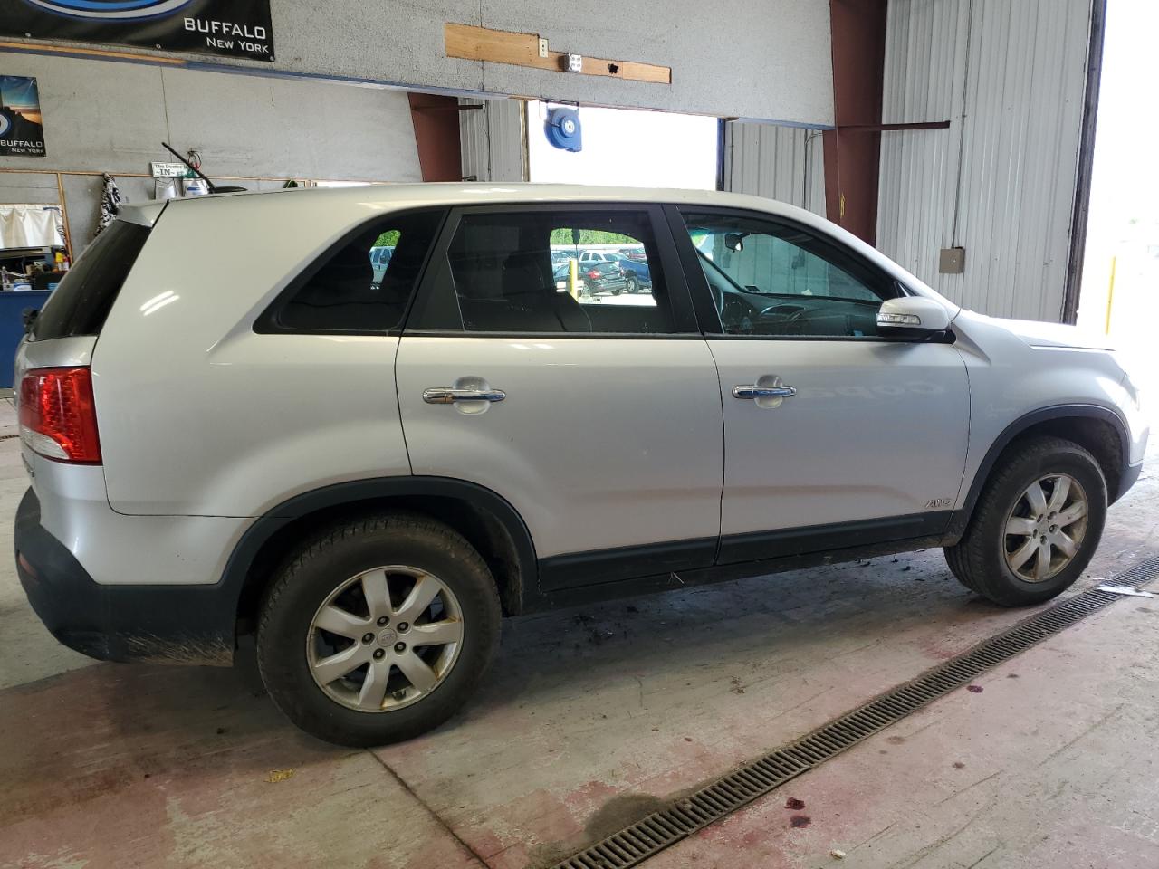 Lot #2855359779 2011 KIA SORENTO BA