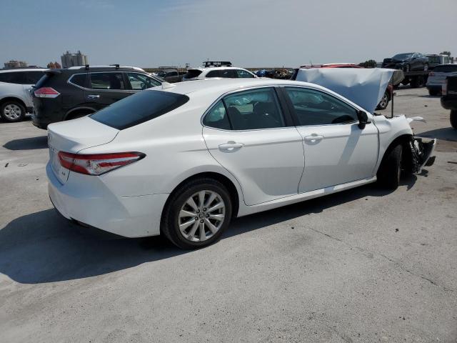 2020 TOYOTA CAMRY LE - 4T1C11AK5LU388948