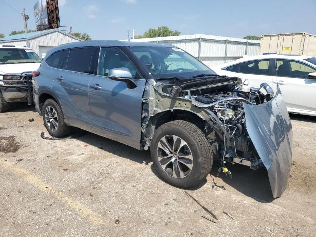 VIN 5TDGZRAH0LS003673 2020 Toyota Highlander, Xle no.4