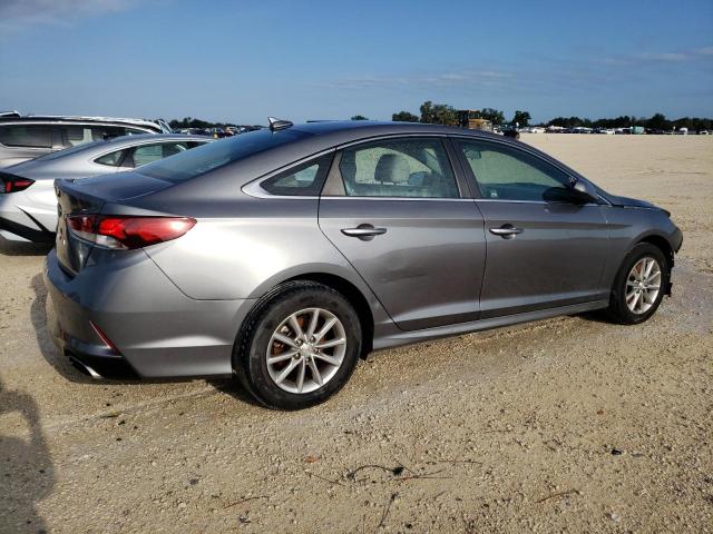 VIN 5NPE24AFXJH657306 2018 Hyundai Sonata, SE no.3