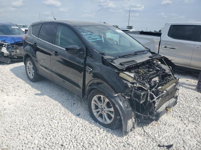 2019 FORD ESCAPE SE - 1FMCU9GD9KUB48539