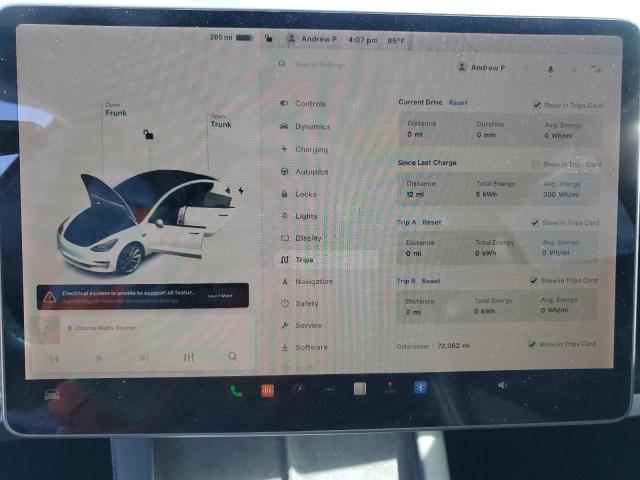 2022 TESLA 3 5YJ3E1EB3NF143581