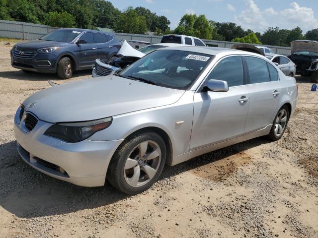 BMW 525I