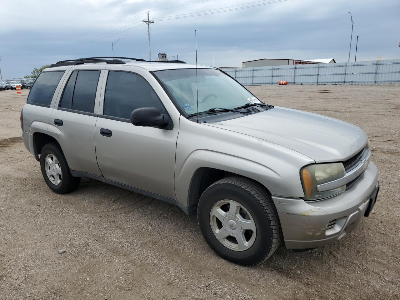 Lot #2806197862 2002 CHEVROLET TRAILBLAZE