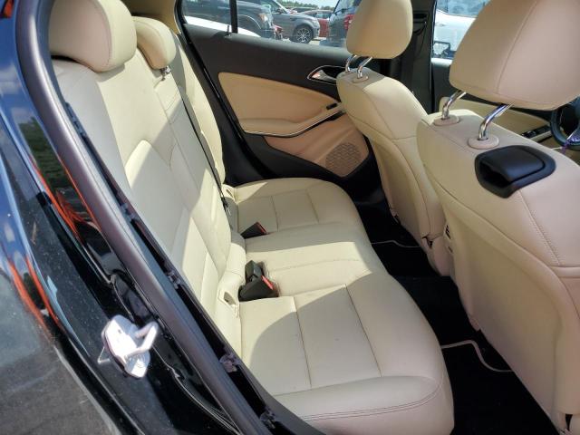 2016 MERCEDES-BENZ GLA 250 - WDCTG4EB3GJ245657