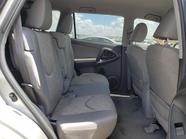 2018 TOYOTA RAV 4 2T3ZF4DV5CW128785