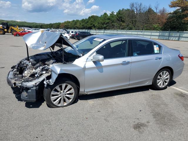 1HGCR3F92FA020040 Honda Accord Touring 2015