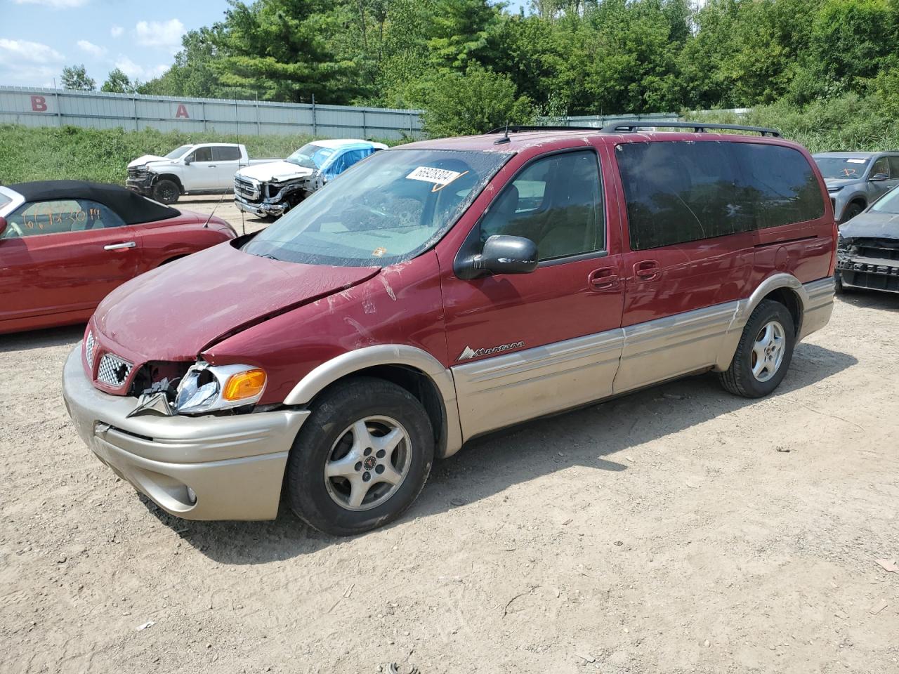 Lot #2945394480 2004 PONTIAC MONTANA LU